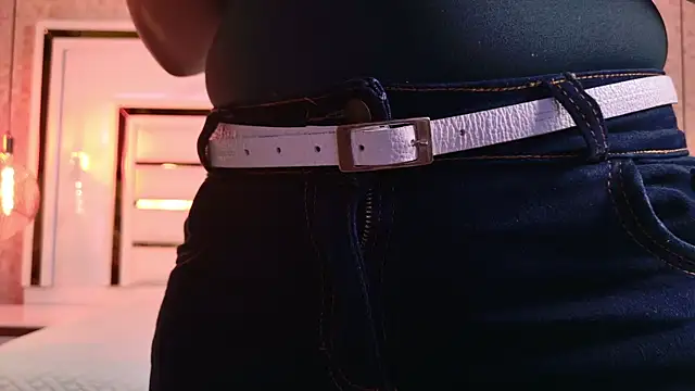 sophie 1 online show from 10/16/25, 03:07