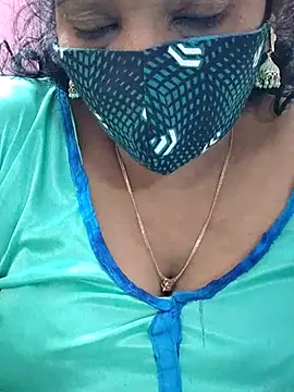 mallu-sumi online show from 01/29/25, 05:19
