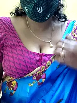 mallu-sumi online show from 02/03/25, 11:58