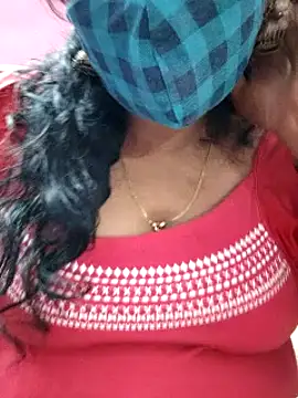 mallu-sumi online show from 02/04/25, 03:00