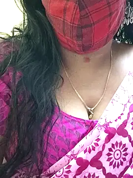 mallu-sumi online show from 02/11/25, 02:02