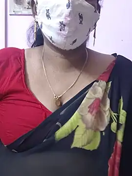 Snapshot of mallu-sumi chatting on 07/21/26, 09:28 mallu-sumi online show from 07/21/26, 09:28