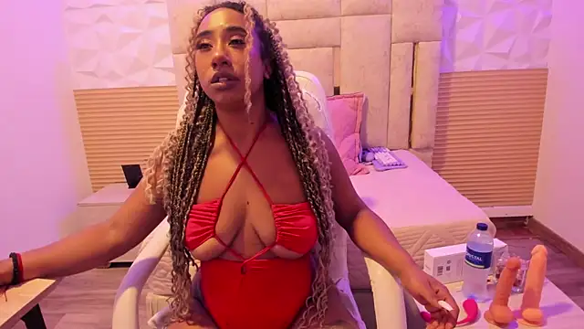 Snapshot of _Eveelyn chatting on 02/12/26, 07:09 Eveelyn online show from 02/12/26, 07:09