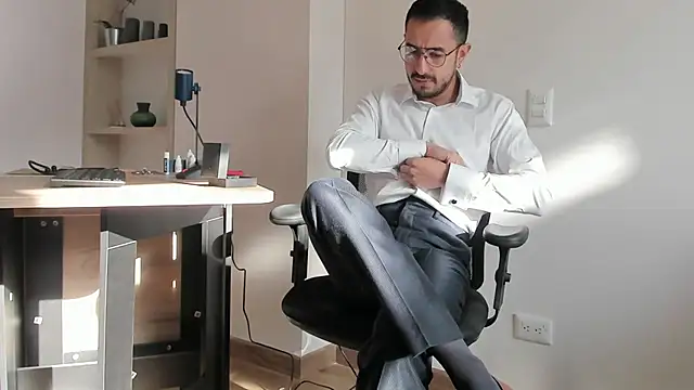 Snapshot of pablo-rincon95 chatting on 02/01/25, 12:47 pablo-rincon95 online show from 02/01/25, 12:47