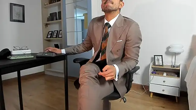 Snapshot of pablo-rincon95 chatting on 07/04/26, 03:18 pablo-rincon95 online show from 07/04/26, 03:18