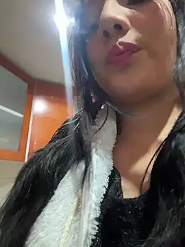 Emily Trujillo online show from 10/14/25, 06:09