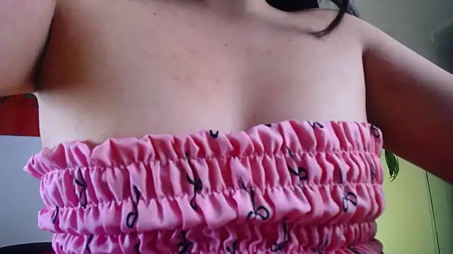 Emily Trujillo online show from 11/29/25, 05:38