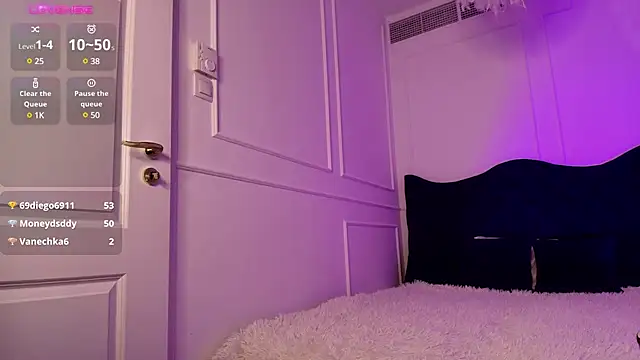 Snapshot of horny_blondiee chatting on 02/07/25, 11:23 horny blondiee online show from 02/07/25, 11:23