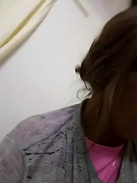 Aranza-Queen online show from 11/10/25, 08:52