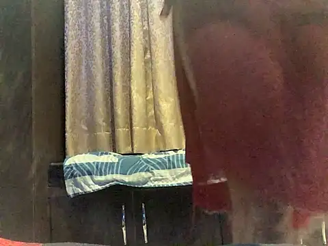 Snapshot of barenlund456 chatting on 03/06/26, 07:43 barenlund456 online show from 03/06/26, 07:43