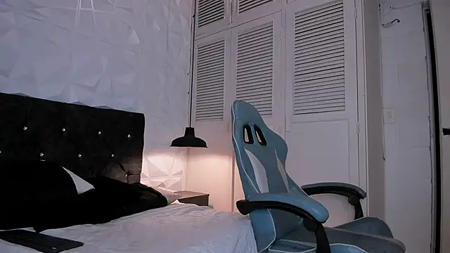 Emma dl2 online show from 02/16/25, 05:26