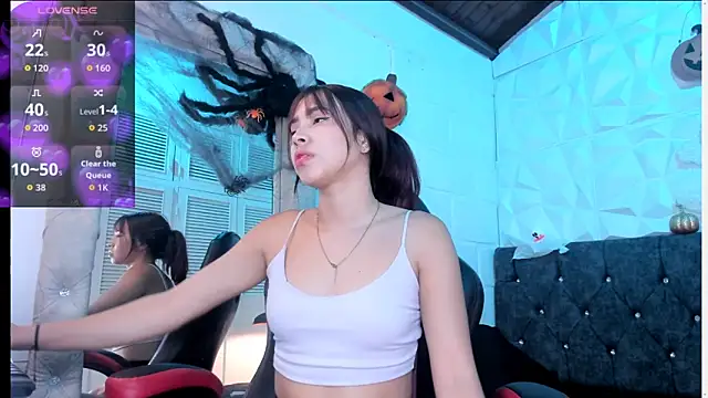 Emma dl2 online show from 10/14/25, 04:52