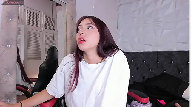 Emma dl2 online show from 12/01/25, 05:18