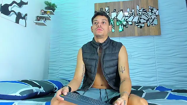 Friendsofeverything  online show from 09/19/25, 01:45