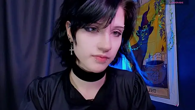 Snapshot of dark_vamp_ chatting on 01/03/25, 09:15 dark vamp online show from 01/03/25, 09:15