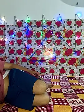 Snapshot of PeaCoooock chatting on 10/11/25, 05:00 PeaCoooock online show from 10/11/25, 05:00