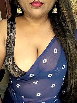 honey-sexy online show from 10/22/25, 04:07