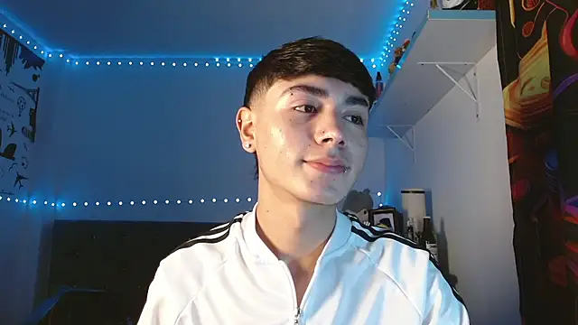 Snapshot of Im_juanda chatting on 12/10/24, 07:11 Im juanda online show from 12/10/24, 07:11