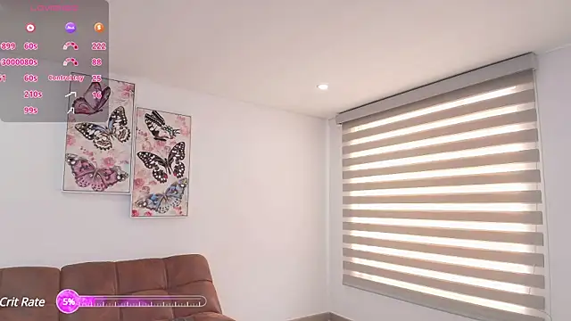 Snapshot of dolcebella chatting on 01/27/25, 04:11 dolcebella online show from 01/27/25, 04:11