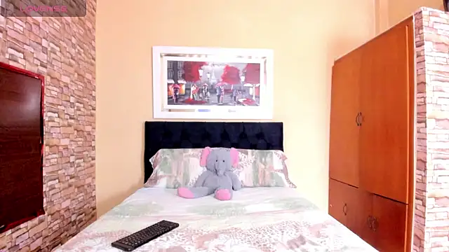 mariana mauricio hot online show from 02/19/26, 07:43