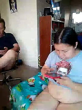 Snapshot of ZuriandAlex chatting on 01/16/25, 02:19 ZuriandAlex online show from 01/16/25, 02:19