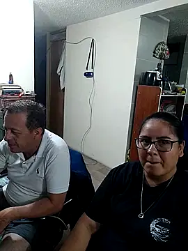 Snapshot of ZuriandAlex chatting on 03/06/25, 01:16 ZuriandAlex online show from 03/06/25, 01:16