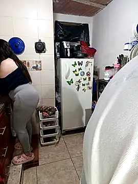 Snapshot of ZuriandAlex chatting on 10/10/25, 01:26 ZuriandAlex online show from 10/10/25, 01:26