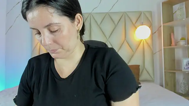 angelswets online show from 12/20/25, 01:07