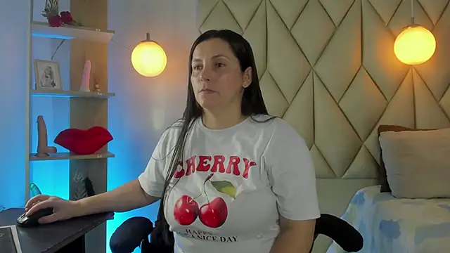 angelswets online show from 04/17/26, 01:58