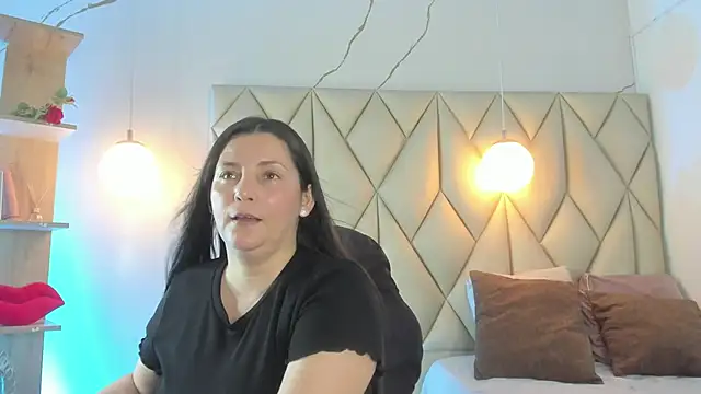 Snapshot of angelswets chatting on 05/09/26, 02:00 angelswets online show from 05/09/26, 02:00