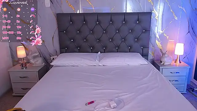 Snapshot of pettit_courtny chatting on 02/04/25, 02:28 pettit courtny online show from 02/04/25, 02:28