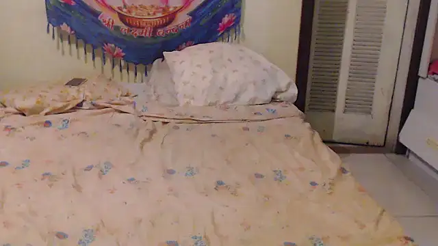 Snapshot of MissRebeka chatting on 03/13/25, 09:37 MissRebeka online show from 03/13/25, 09:37