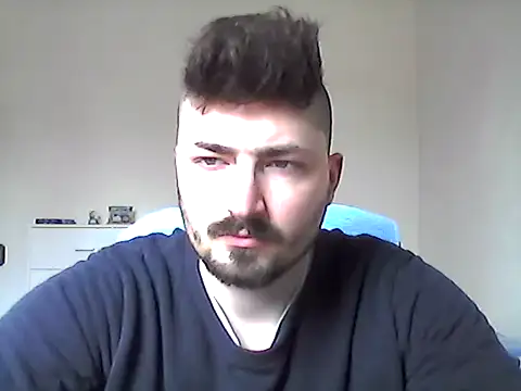 Snapshot of Hkl95555 chatting on 04/14/26, 11:16 Hkl95555 online show from 04/14/26, 11:16