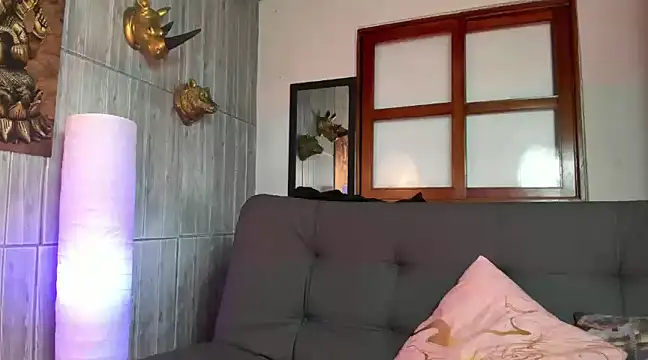 karla 999 online show from 02/12/25, 01:19