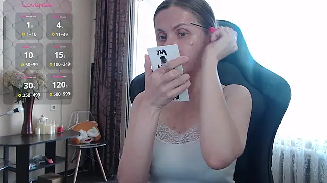 JessieOMays online show from 06/01/26, 09:00