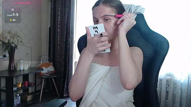 JessieOMays online show from 06/08/26, 11:43