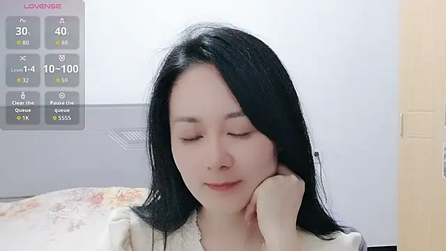 fanfan-FF online show from 11/30/25, 02:21