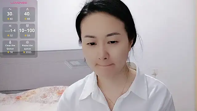 Snapshot of fanfan-FF chatting on 03/18/26, 01:03 fanfan-FF online show from 03/18/26, 01:03