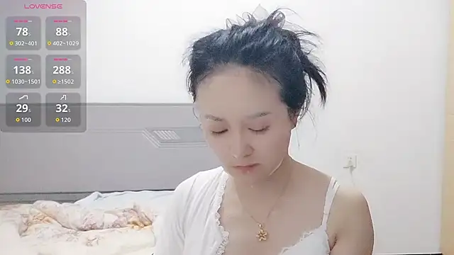 Snapshot of fanfan-FF chatting on 03/26/26, 01:06 fanfan-FF online show from 03/26/26, 01:06