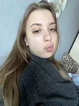 Snapshot of AlexissM chatting on 01/22/25, 06:31 AlexissM online show from 01/22/25, 06:31