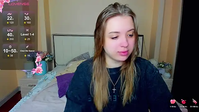 AlexissM online show from 11/25/25, 09:09