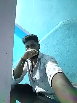 Snapshot of Whiskyboye chatting on 11/25/25, 05:24 Whiskyboye online show from 11/25/25, 05:24