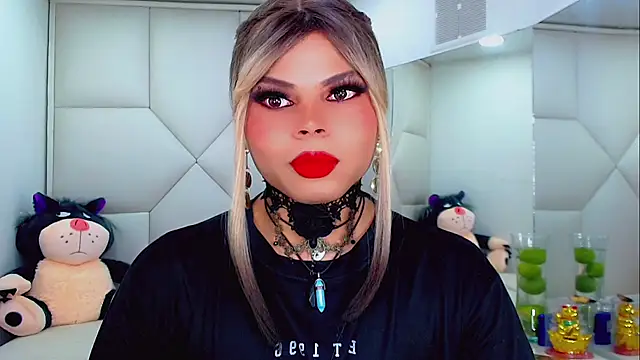 AdanKinng online show from 10/28/25, 06:17