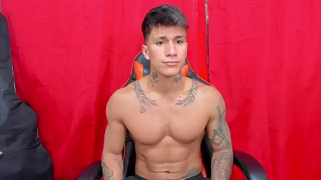 pettergrey1 online show from 01/10/25, 09:31