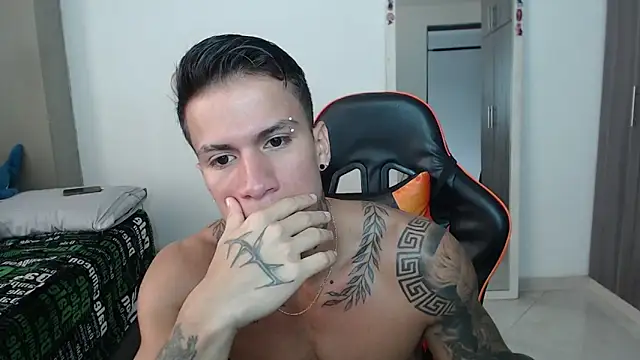 pettergrey1 online show from 03/05/26, 01:18