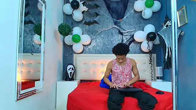 Erick Zhimerman online show from 10/26/25, 03:45