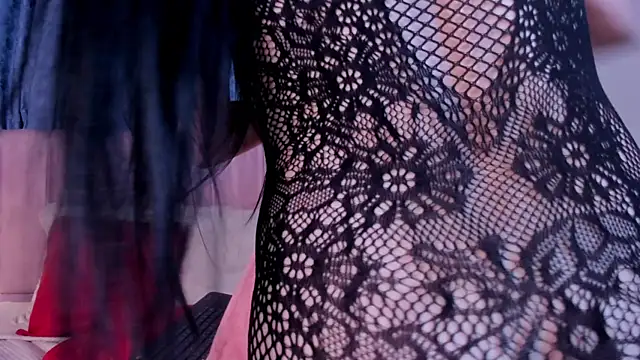 Snapshot of x_milu chatting on 02/19/25, 08:10 x milu online show from 02/19/25, 08:10