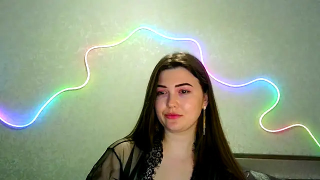 Snapshot of SeductiveTati chatting on 04/21/26, 12:01 SeductiveTati online show from 04/21/26, 12:01