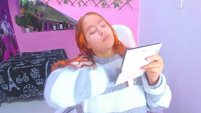 Snapshot of marcellaa303av chatting on 02/13/25, 03:29 marcellaa303av online show from 02/13/25, 03:29