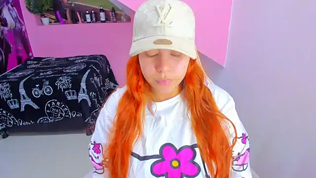 Snapshot of marcellaa303av chatting on 02/16/25, 03:26 marcellaa303av online show from 02/16/25, 03:26